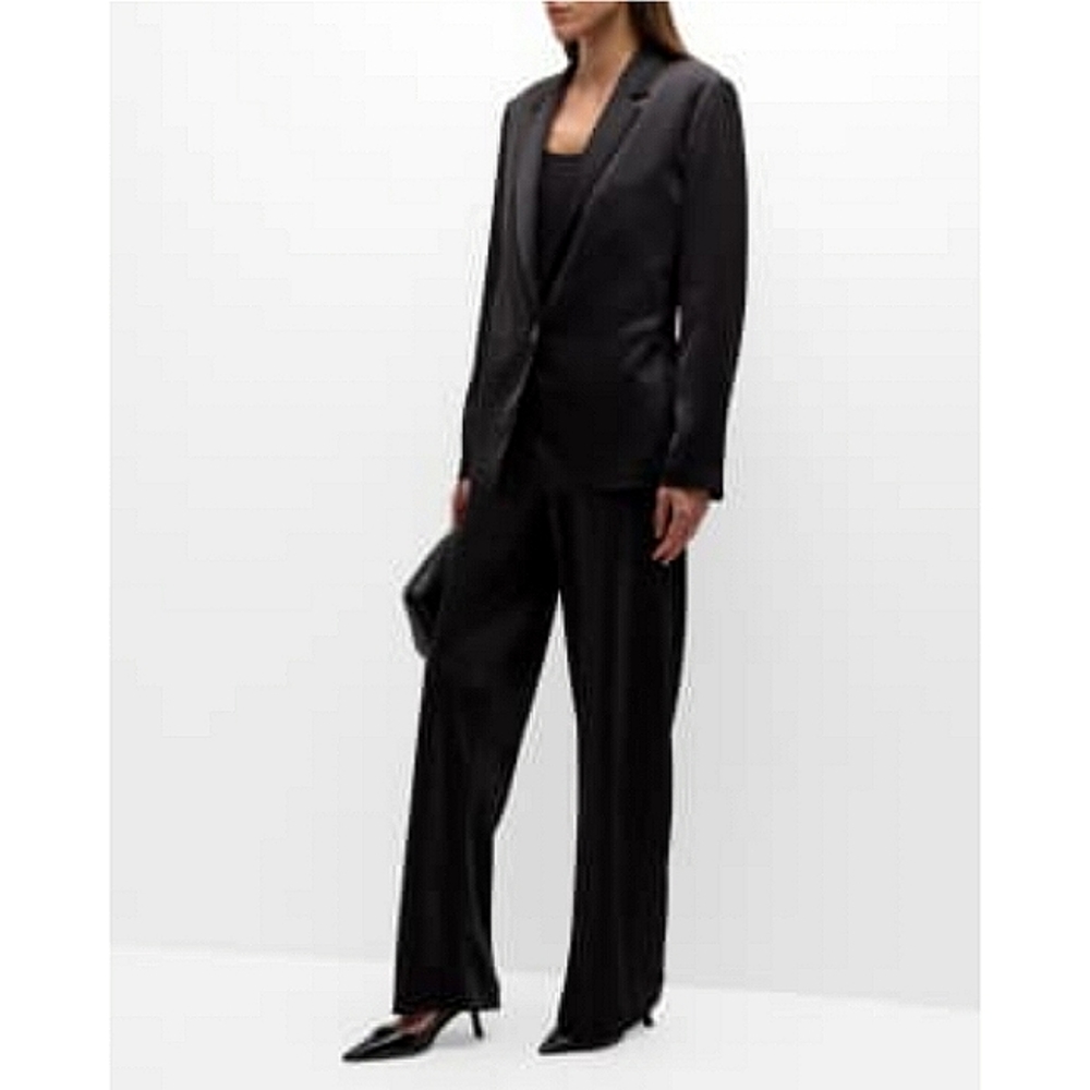 Vince. Silk Blend Two Button Blazer Size 12 Black